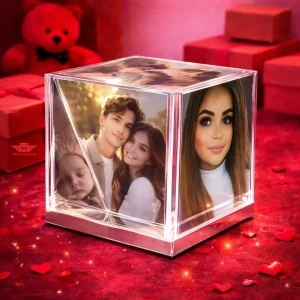 قاب عکس مکعبی جادویی